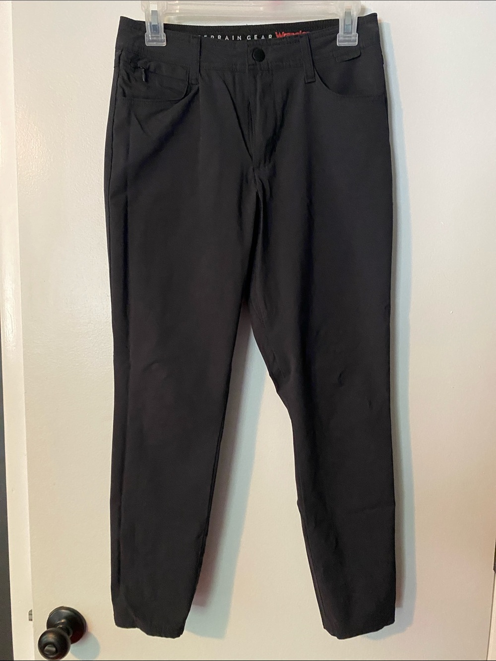 Wrangler Black Ankle-Length Cropped Pants